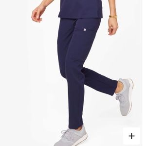 FIGS Yola skinny scrub pants